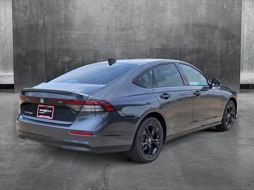2025 Honda Accord Sport SE 1.5T