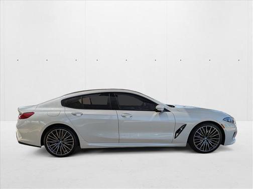 2022 BMW 840 i