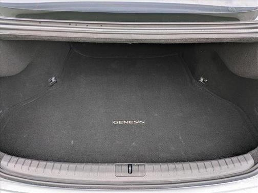 Santiago Silver 2015 Hyundai Genesis 3.8