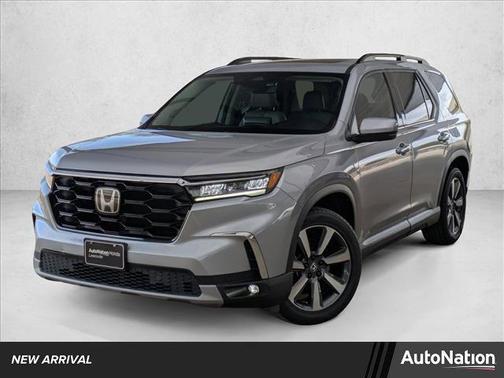 2024 Honda Pilot Touring 8-Passenger