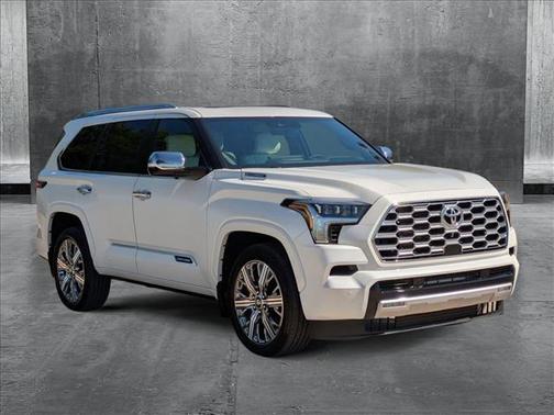 2025 Toyota Sequoia Base