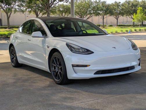2019 Tesla Model 3 Standard Range Plus