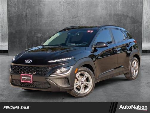 2022 Hyundai KONA SEL