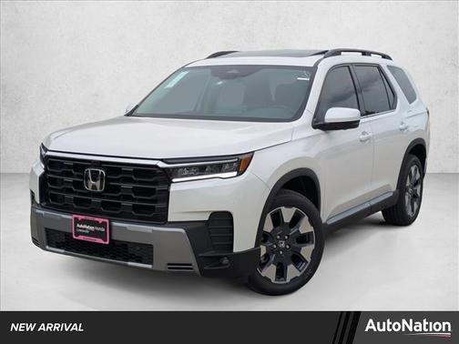 Platinum White Pearl 2026 Honda Pilot Touring 8-Passenger