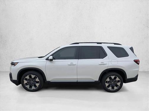 Platinum White Pearl 2026 Honda Pilot Touring 8-Passenger