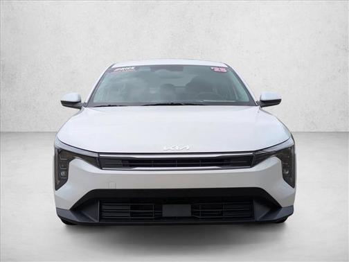 Snow White Pearl 2025 Kia K4 LXS