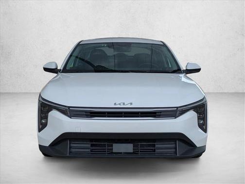 Snow White Pearl 2025 Kia K4 LXS