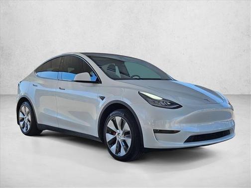 2023 Tesla Model Y Long Range Dual Motor All-Wheel Drive