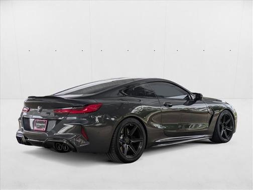 2022 BMW M8 Competition