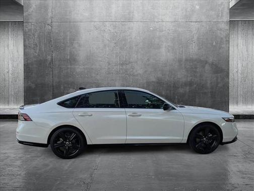 2023 Honda Accord Hybrid Base