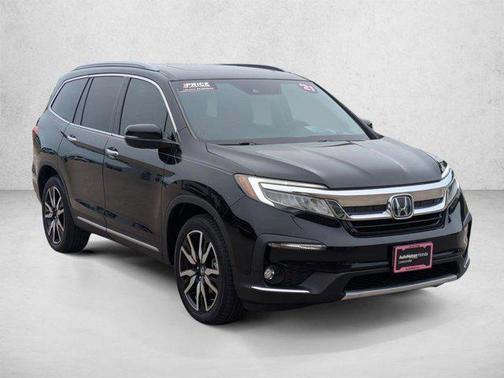 Crystal Black Pearl 2021 Honda Pilot Touring 8-Passenger