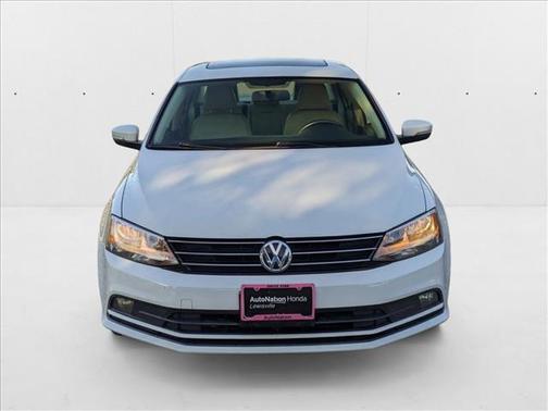 2015 Volkswagen Jetta Auto SE w/Connectivity/Navigation
