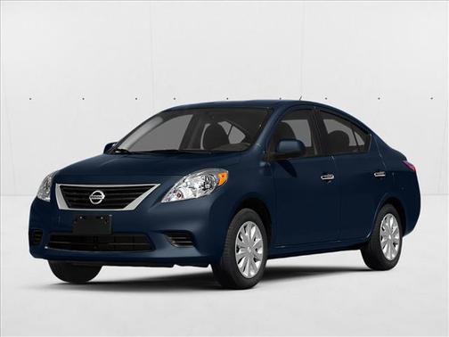 Blue Onyx 2014 Nissan Versa 1.6 S+