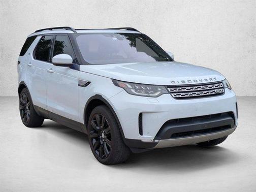 Yulong White Metal 2017 Land Rover Discovery HSE