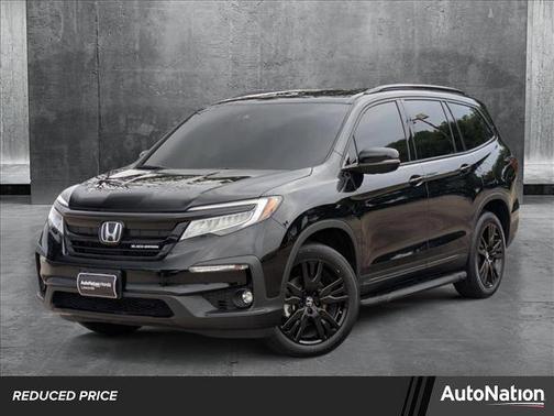 2022 Honda Pilot AWD Black Edition