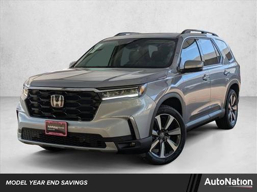 2025 Honda Pilot Touring 8-Passenger