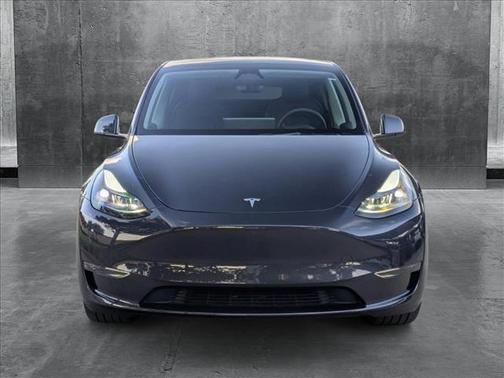 2024 Tesla Model Y Long Range Dual Motor All-Wheel Drive