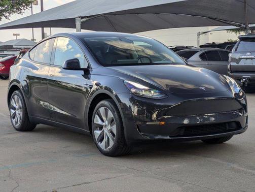 2024 Tesla Model Y Long Range Dual Motor All-Wheel Drive