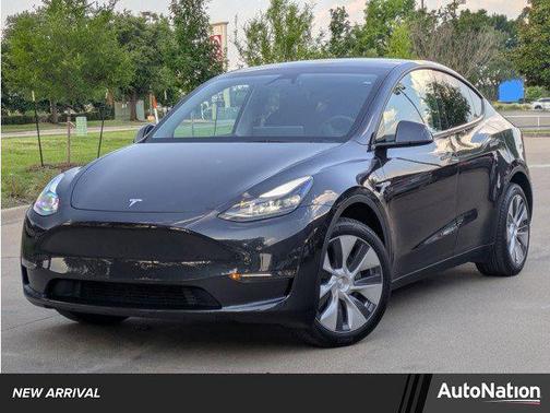 2024 Tesla Model Y Long Range Dual Motor All-Wheel Drive