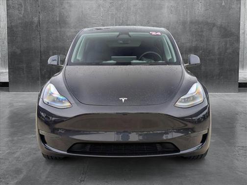 2024 Tesla Model Y Long Range Dual Motor All-Wheel Drive