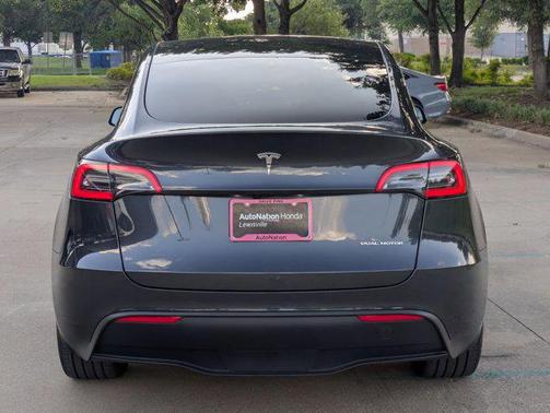 2024 Tesla Model Y Long Range Dual Motor All-Wheel Drive