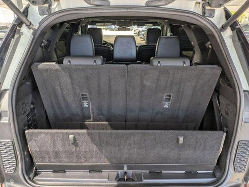 2017 Land Rover Discovery HSE LUXURY