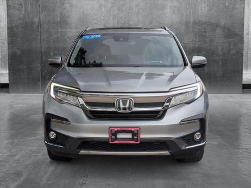 2022 Honda Pilot Touring 8-Passenger