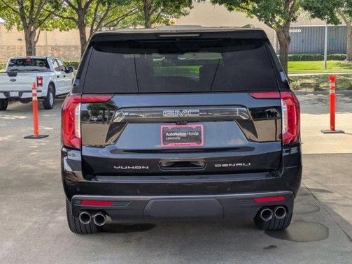 2023 GMC Yukon XL Denali Ultimate