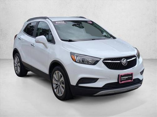 Summit White 2017 Buick Encore Preferred