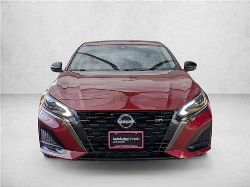 2024 Nissan Altima SR FWD