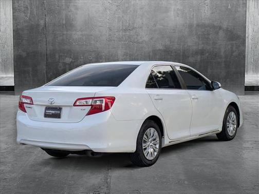 2013 Toyota Camry LE