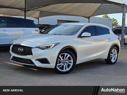 2019 INFINITI QX30 PURE
