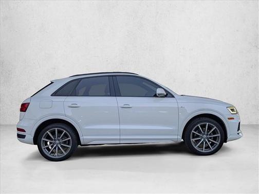 2018 Audi Q3 2.0T Premium Plus