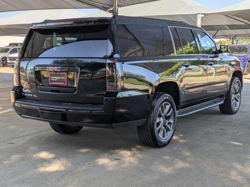 2016 GMC Yukon XL SLT