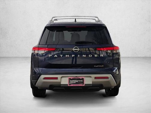 2024 Nissan Pathfinder Platinum FWD