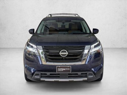 2024 Nissan Pathfinder Platinum FWD