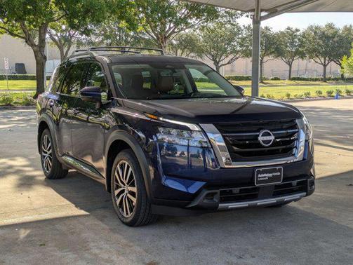 2024 Nissan Pathfinder Platinum FWD