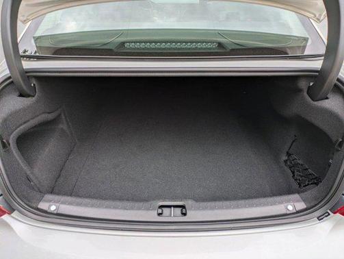 Crystal White Metallic 2020 Volvo S90 T6 Inscription