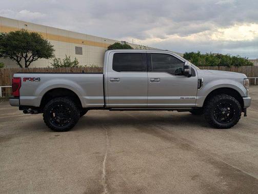 2022 Ford F-250 Platinum