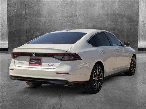 2025 Honda Accord Hybrid Touring