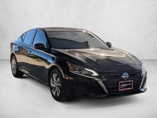 2025 Nissan Altima S FWD