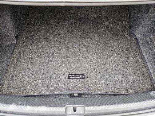 2015 Volkswagen Passat 1.8T Limited Edition