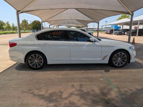 2019 BMW 540 540i