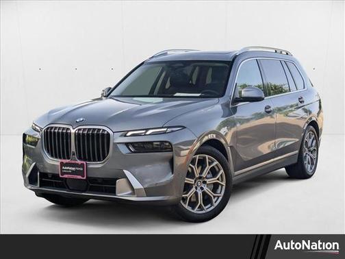 2025 BMW X7 xDrive40i