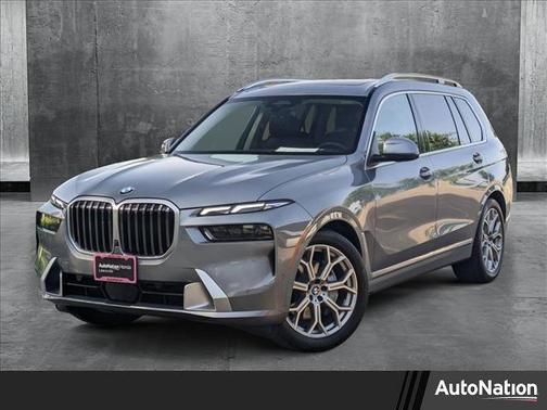 2025 BMW X7 xDrive40i