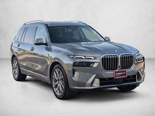 2025 BMW X7 xDrive40i