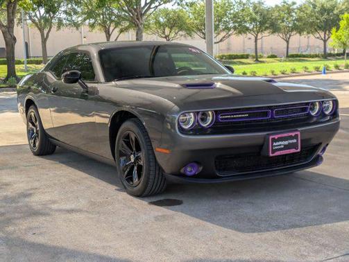 2021 Dodge Challenger SXT