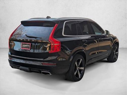 2016 Volvo XC90 T6 R-Design