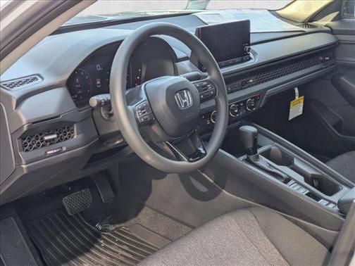 Solar Silver Metallic 2025 Honda Accord SE