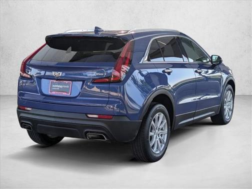 Wave Metallic 2023 Cadillac XT4 Luxury